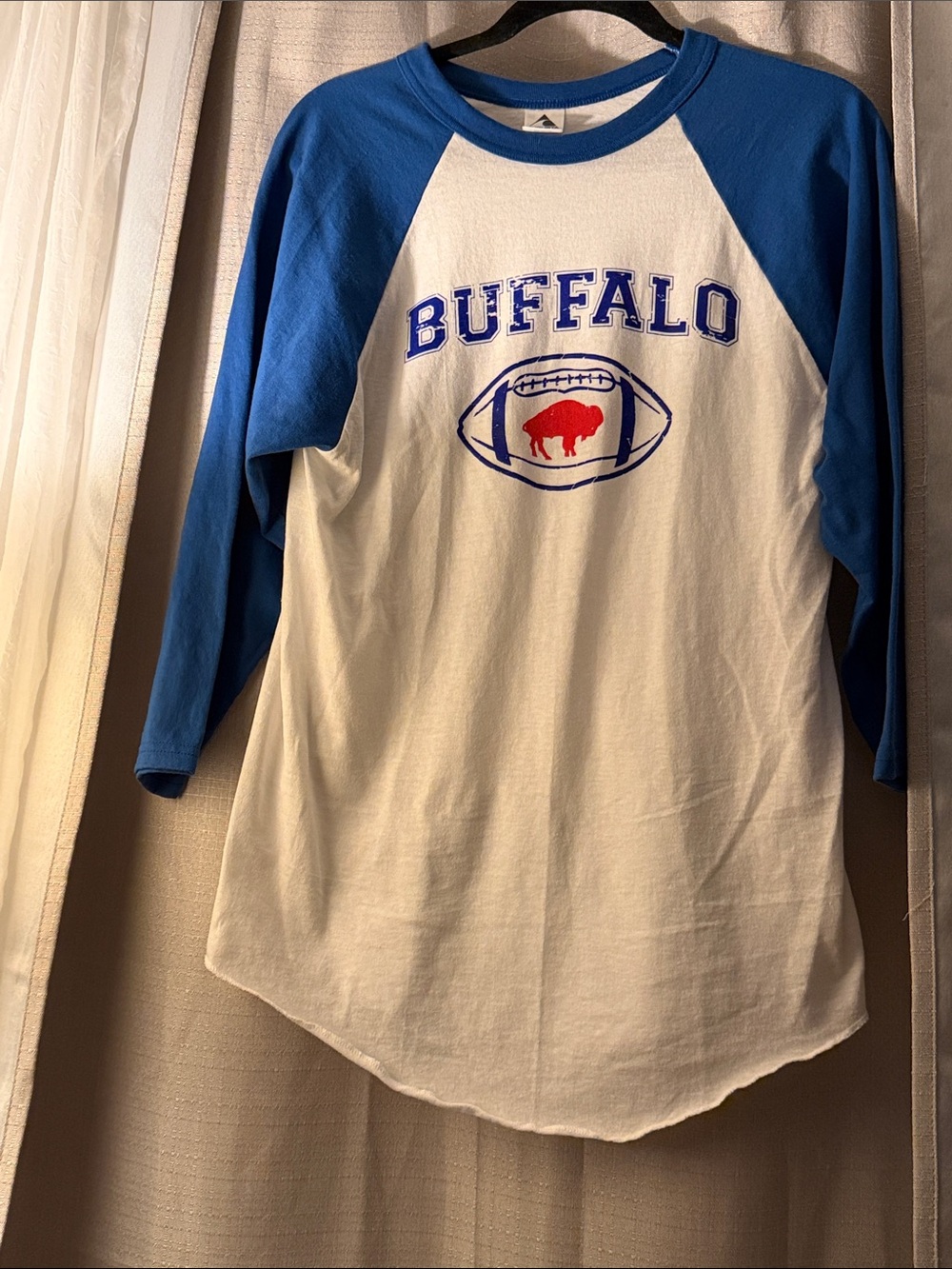 Buffalo Raglan Baseball Tee - Blue & White
